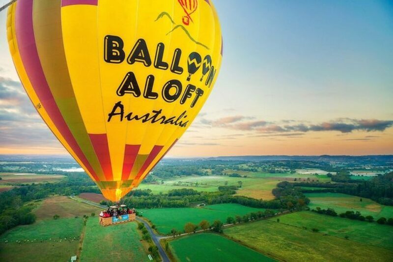 Camden Valley: Sunrise Hot Air Balloon Flight With Breakfast - Summary of Authenticity and Value
