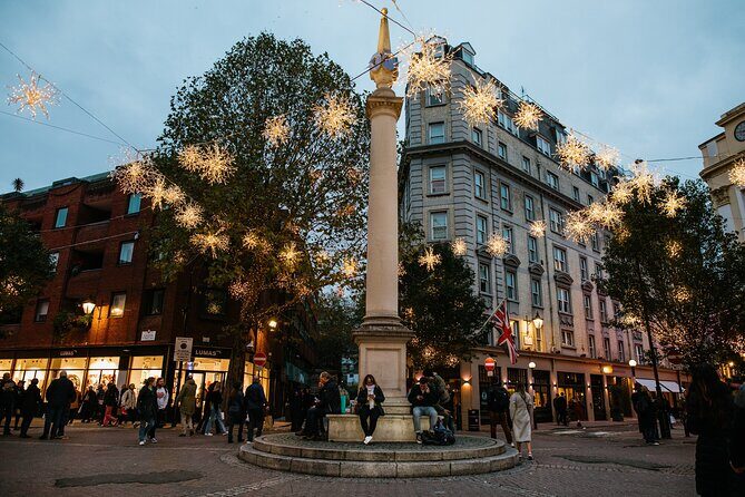 Camdens Yuletide Stroll: Lights, Markets & Magic - The Practical Side: What to Expect