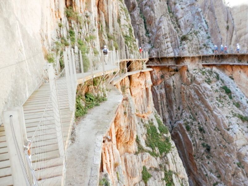 Caminito del Rey: Guided Hiking Tour with Entrance Tickets - Is This Tour Worth the Price?