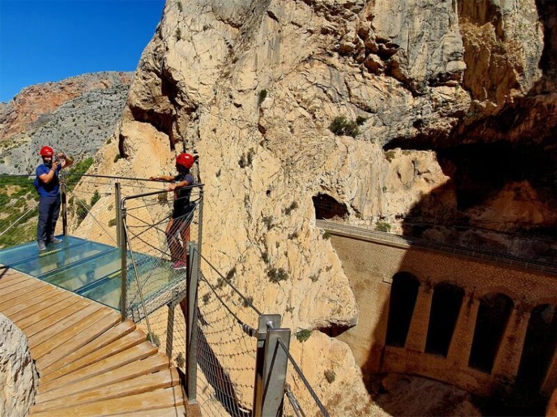 Caminito del Rey Guided Tour & Welcome Pack from Málaga - The Experience in Detail: A Step-by-Step Breakdown