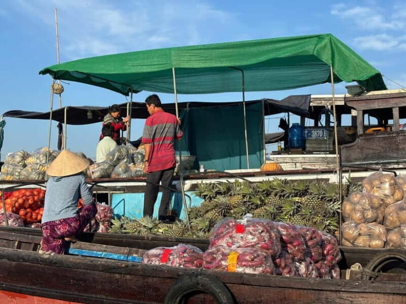 Can Tho: Floating Market, Cacao & Canals with French Guide - Cai Rang Floating Market