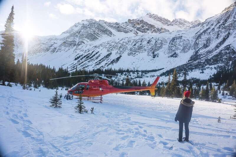 Canadian Rockies: Abraham Lake Ice Bubbles Helicopter Tour - Exploring the Canadian Rockies from Above and Below