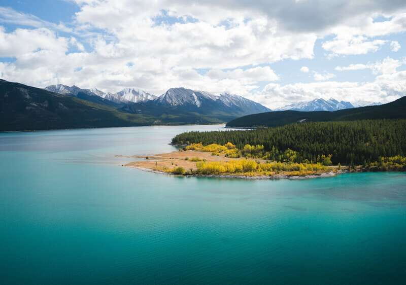 Canadian Rockies: Helicopter Flight with Exploration Hike - The Flight of Fancy: A Detailed Breakdown