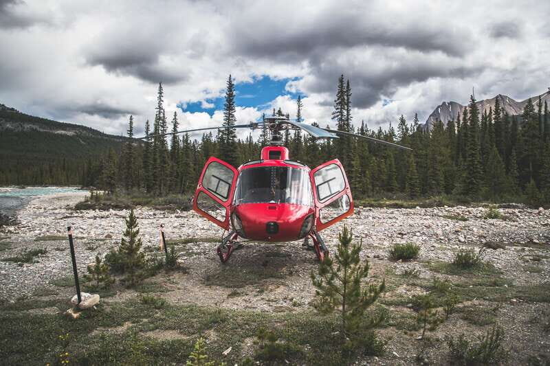 Canadian Rockies: Helicopter Flight with Exploration Hike - Who Would Love This?