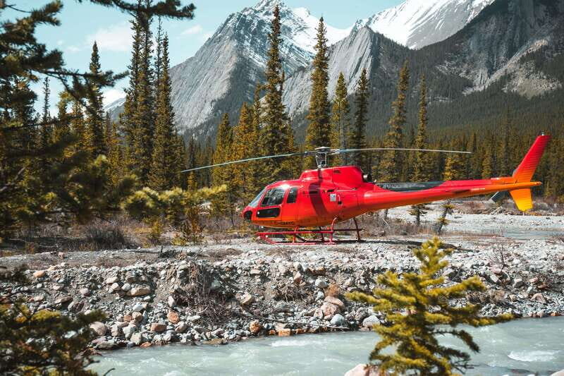 Canadian Rockies: Private Helicopter Tour and Hike for Two - Key Points