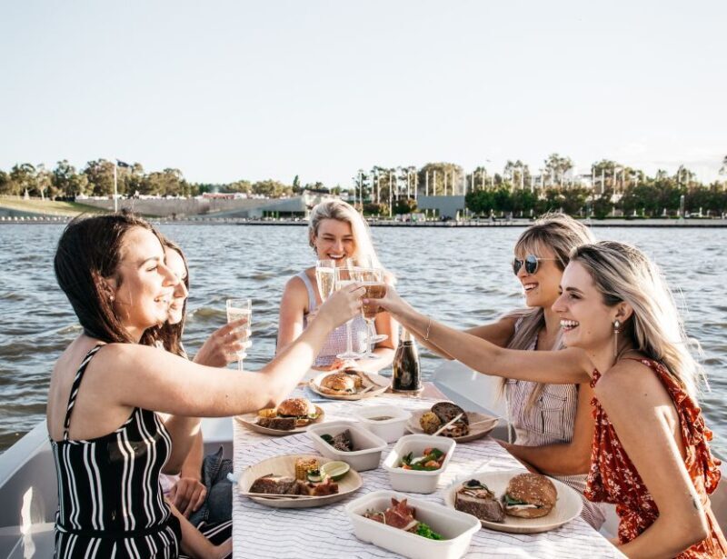 Canberra: Electric Picnic Boat Rental - Key Points