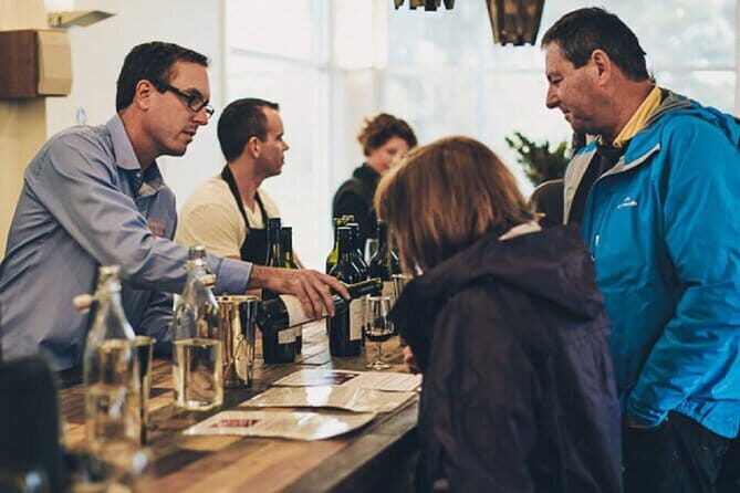 Canberra Wine Tour - Discover the Flavors of Canberra with a Guided Wine Tour
