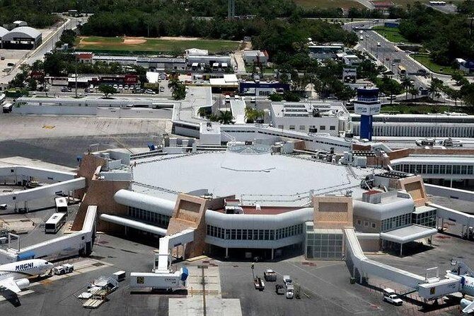 Cancun Airport Private Shuttle with WIFI - Who Should Consider This Service?