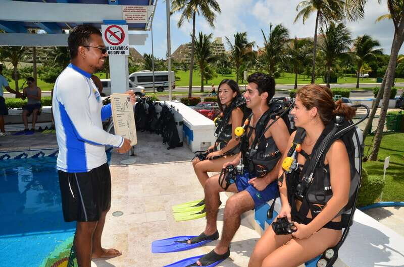 Cancun: Aquaworld Scuba Diving School - Cancun: Aquaworld Scuba Diving School – An Honest Look at the Underwater Adventure