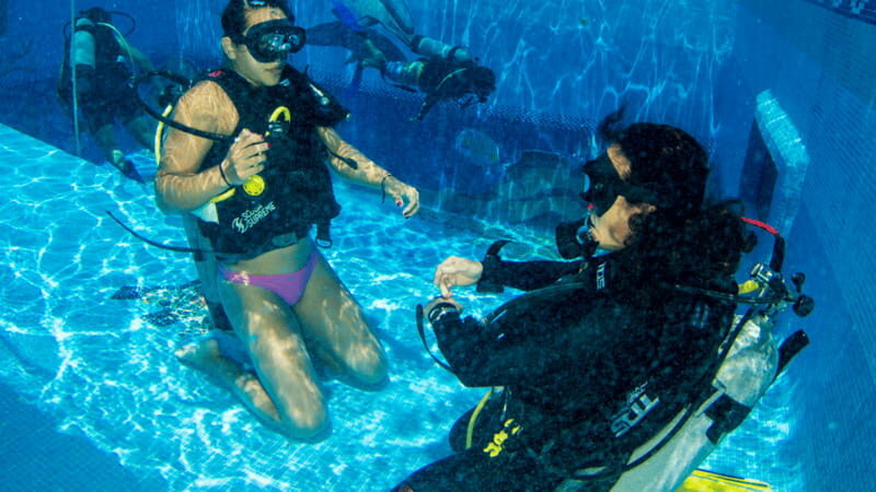 Cancun: Aquaworld Scuba Diving School - FAQs