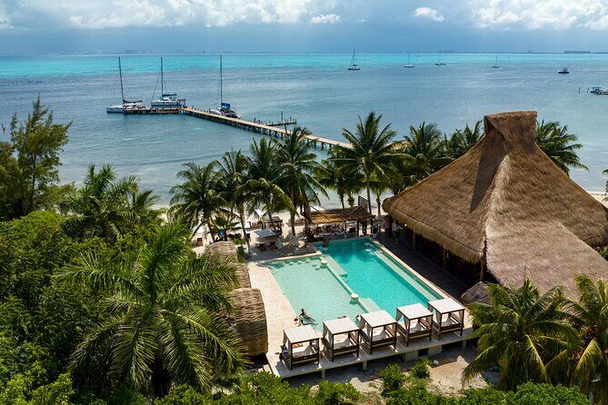 Cancún Catamaran to Isla Mujeres + Snorkel, Open Bar & Lunch - A Detailed Look at the Experience