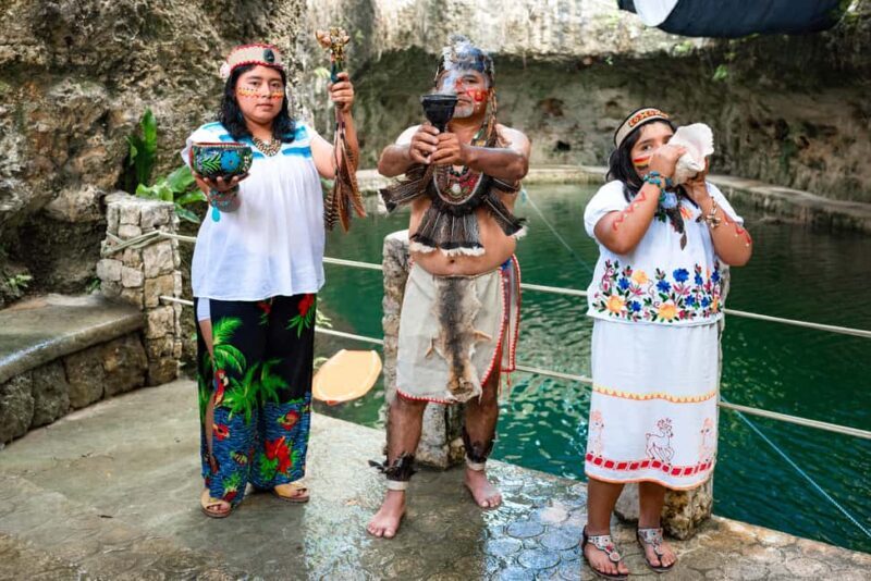 Cancun: Cenotes El Retoño entrance with transportation, lunch, and guided tour. - Arrival and Guided Tour