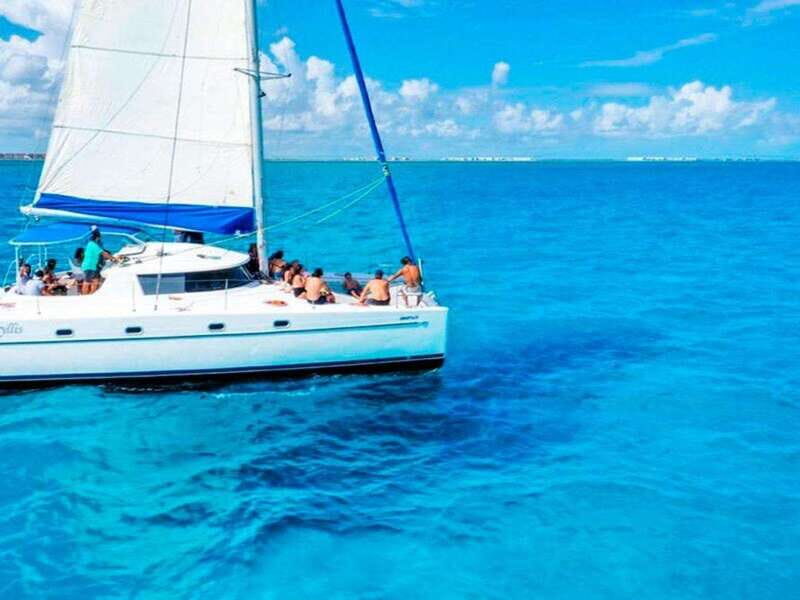 Cancun: Half-Day Private Catamaran for 35 guests - Discover the Beauty of Cancun with a Private Half-Day Catamaran Tour