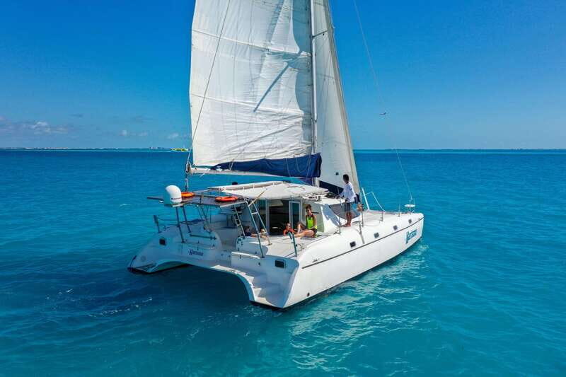 Cancun: Half Day Private Catamaran with Snorkeling. 25 guest - FAQ
