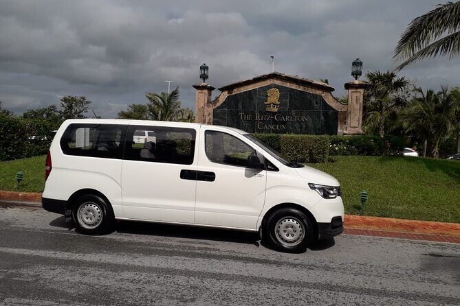 Cancun Int.Airport to The hotel zone cancun 1-3 passengers ROUNDTRIP - In-Depth Review of the Cancun Private Transfer