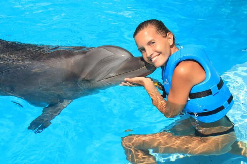 Cancun: Interactive Aquarium Ticket and Swim with Dolphins - Cancun: Interactive Aquarium Ticket and Swim with Dolphins – A Detailed Look