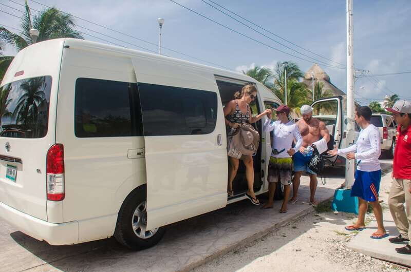 Cancún: Isla Mujeres All-Inclusive Private Catamaran Tour - Exploring the Itinerary in Detail