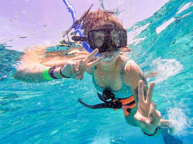 Cancun: Isla Mujeres Catamaran Tour with Open Bar of Drinks - Practical Tips for Your Day