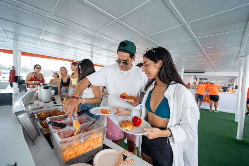 Cancun: Isla Mujeres Full Day Dancer Cruise - Key Points