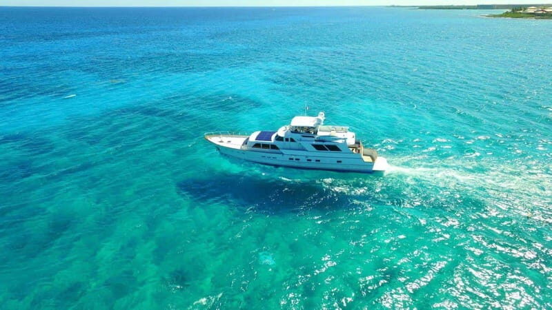 Cancun: Isla Mujeres Yacht Tour - An In-Depth Look at the Cancun: Isla Mujeres Yacht Tour