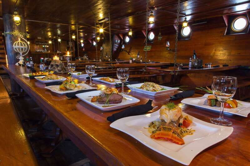 Cancún: Jolly Roger Pirate Dinner Cruise 2025 - Who Should Consider This Tour?