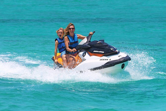 Cancun Lagoon: Wave Runner Ride - What to Expect on the WaveRunner Ride in Cancun