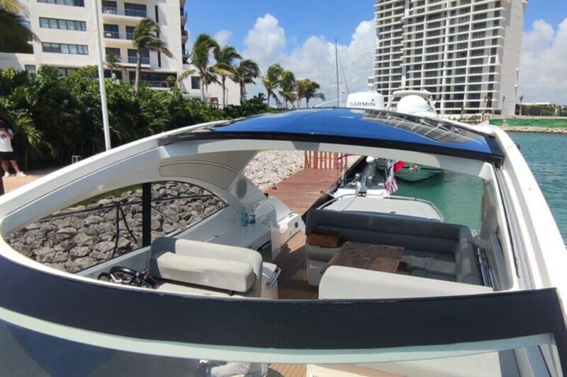 Cancun: Luxury Sunseeker 50 Yacht Charter to Isla Mujeres - Who Would Love This Tour?