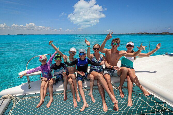 Cancún Private Catamaran with Snorkel and Open Bar - A quick glance at what this experience offers