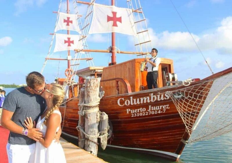 Cancun: Romantic evening in galleon with dinner and open bar - The Itinerary and Experience