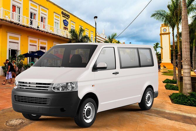 Cancun Roundtrip Shuttle Transportation - Key Points