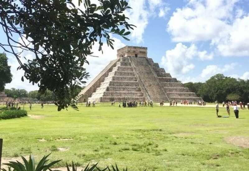 Cancun: Sightseeing Walking Tour With a Local Guide - Who Should Consider This Tour?
