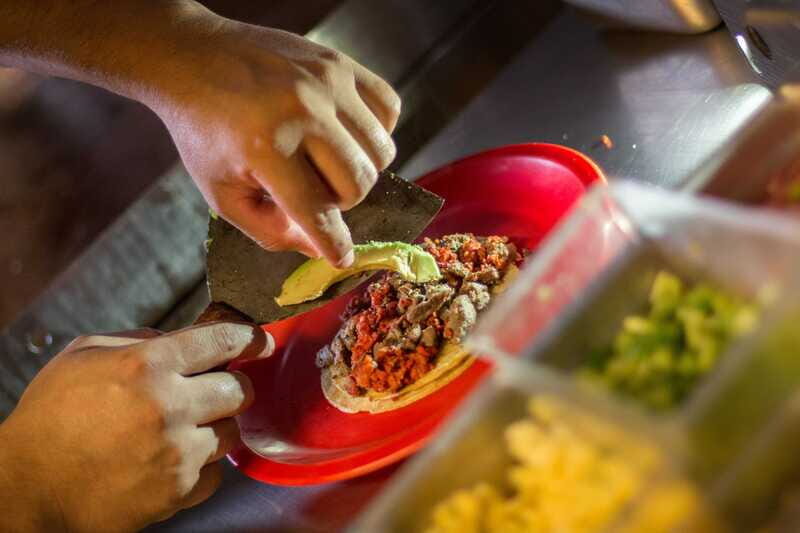 Cancún: Taco & Local Beer Tasting Tour with transportation - FAQ