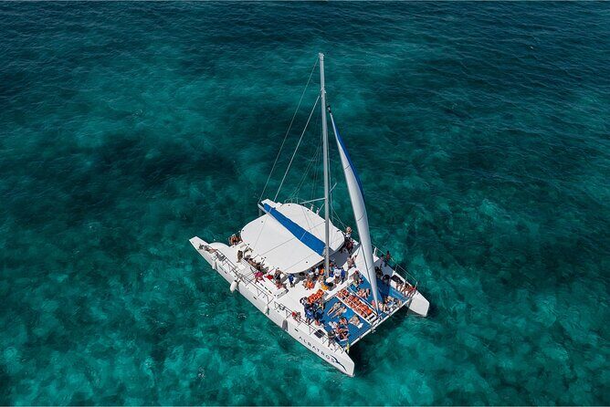 Cancun to Isla Mujeres Catamaran with Snorkel and Beach Club - The Sum Up
