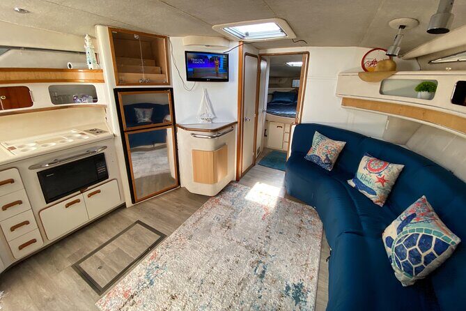 Cancun yachts rental BEATIFUL YACHT 46FT, 15 PAX MAX 25P6 - Final Thoughts: Is This the Right Choice?