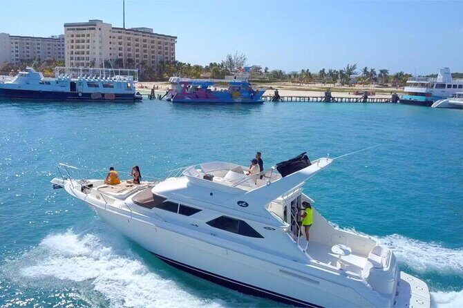 Cancun yachts rental YACHT 46 FT, 15 PAX MAX 25P12 - Frequently Asked Questions