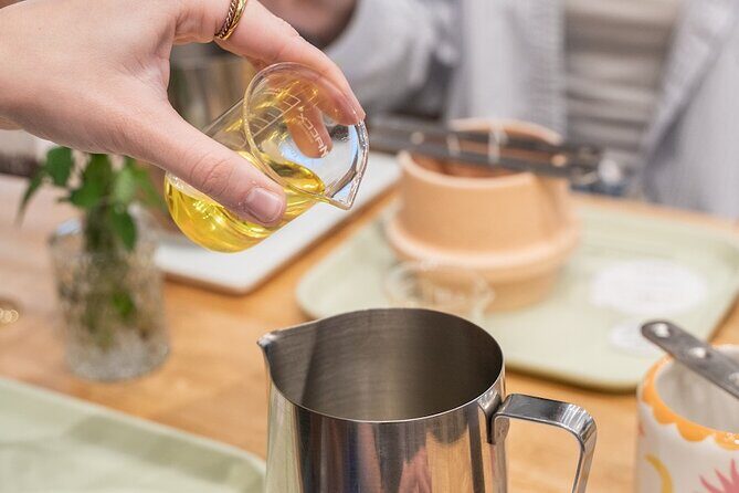 Candle Pouring Workshop in Savannah - Key Points