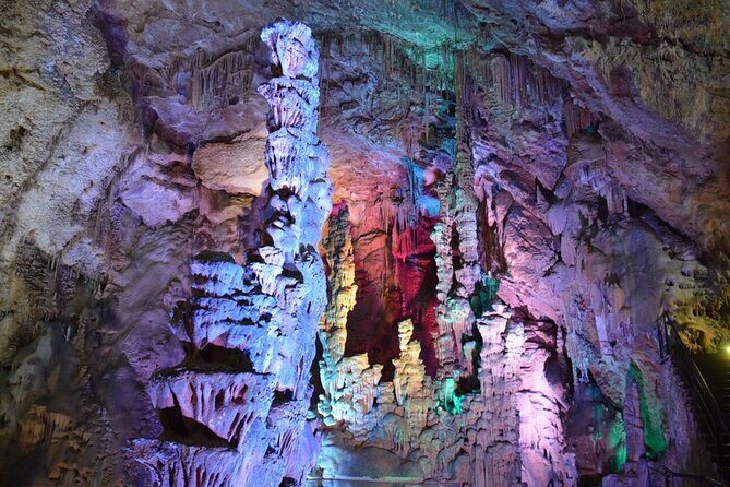 Canelobre Caves and Busot Tour with Transfer from Alicante - Authenticity and Value