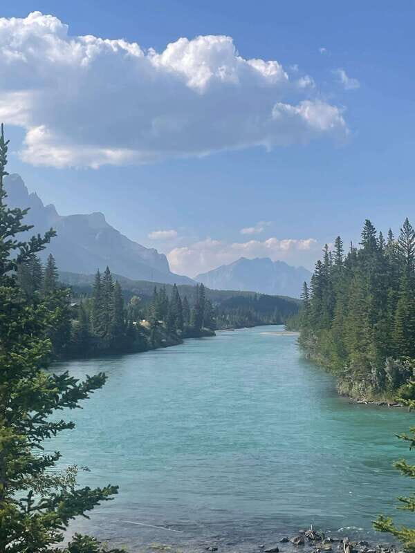 Canmore: Guided Town Walking Tour with Sweet Treat and Drink - Exploring Canmore: A Walk Through the Heart of the Town
