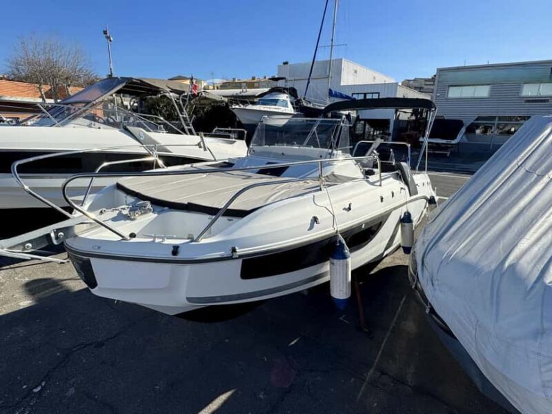 Cannes Boat Rental with Skipper  Lérins Island Escape Tour - Food, Drinks, and Extras