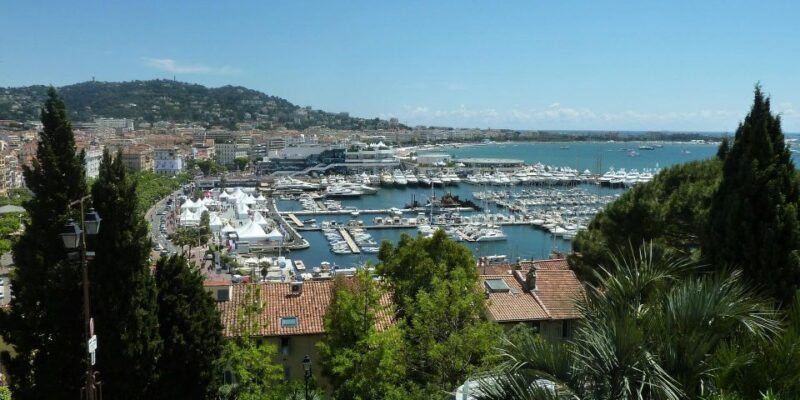 Cannes: Capture the most Photogenic Spots with a Local - Key Points