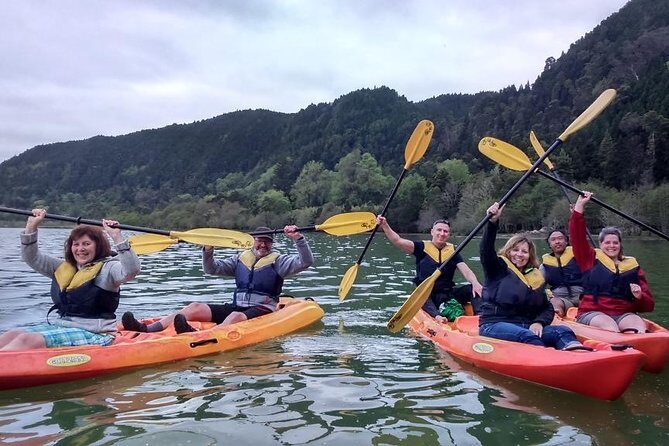 Canoeing at Furnas Lake - Who Will Love This Tour?