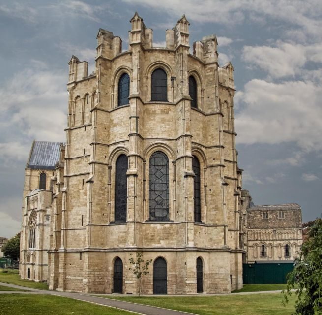 Canterbury Dover Castle Leeds Castle Private tour with pass - Introduction to the Kent Experience
