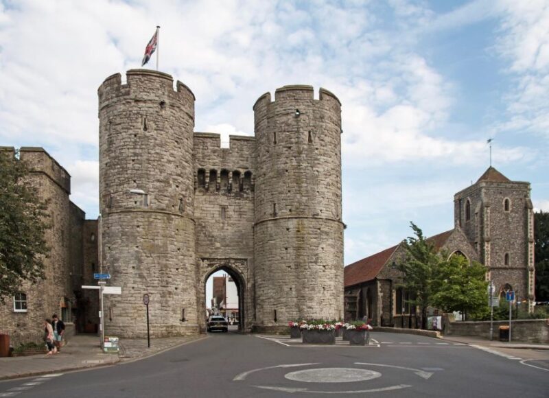 Canterbury Dover Castle Leeds Castle Private tour with pass - FAQ