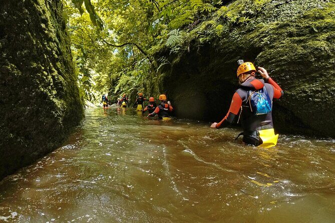 Canyoning Adventure in Ribeira da Salga (Sao Miguel - Azores) - Canyoning Adventure in Ribeira da Salga (Sao Miguel - Azores)