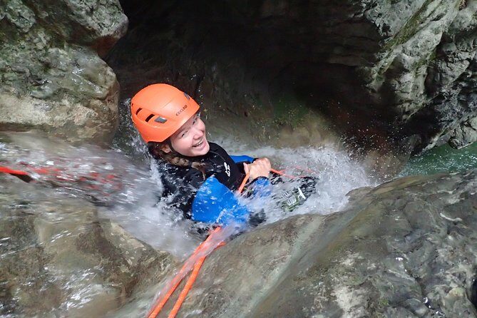 Canyoning Annecy Angon Discovery - The Highlights: Nature and Adventure in Tandem