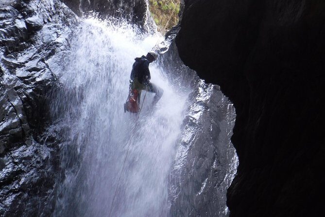 Canyoning at the foot of Etna - Key Points