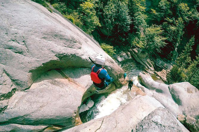 Canyoning Chli Schliere with OUTDOOR (Advanced) - An In-Depth Look at the Chli Schliere Canyoning Experience