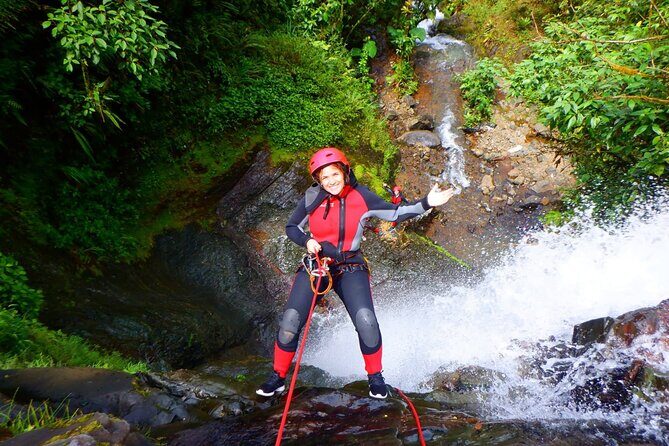 Canyoning cloud forest private day trip - What Is the Canyoning Cloud Forest Private Day Trip?