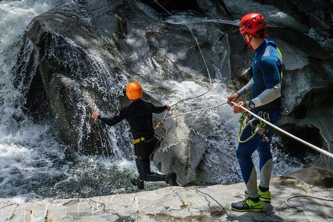 Canyoning Guatape River - An In-Depth Look at Canyoning Guatape River