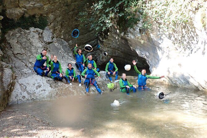 Canyoning "Gumpenfever" - beginner Canyoningtour for everyone - Guides and Safety: What You Can Expect